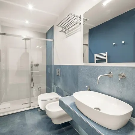 Four Season's Luxury 300 Mt From Duomo Florencie