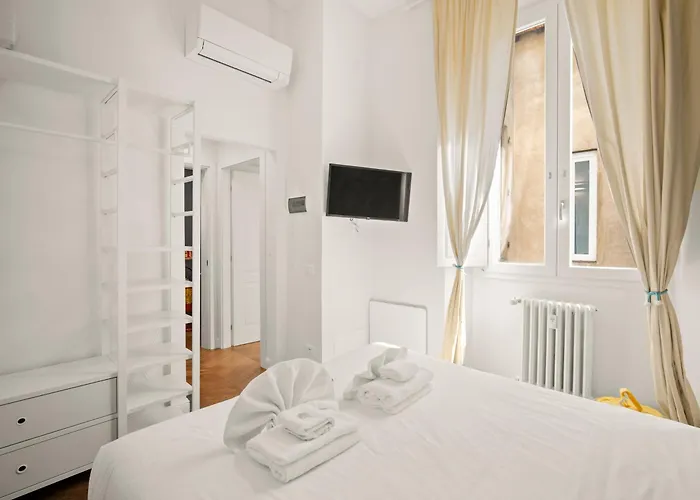 Four Season's Ghibellina Luxury 300 Mt From Duomo Apartamento
